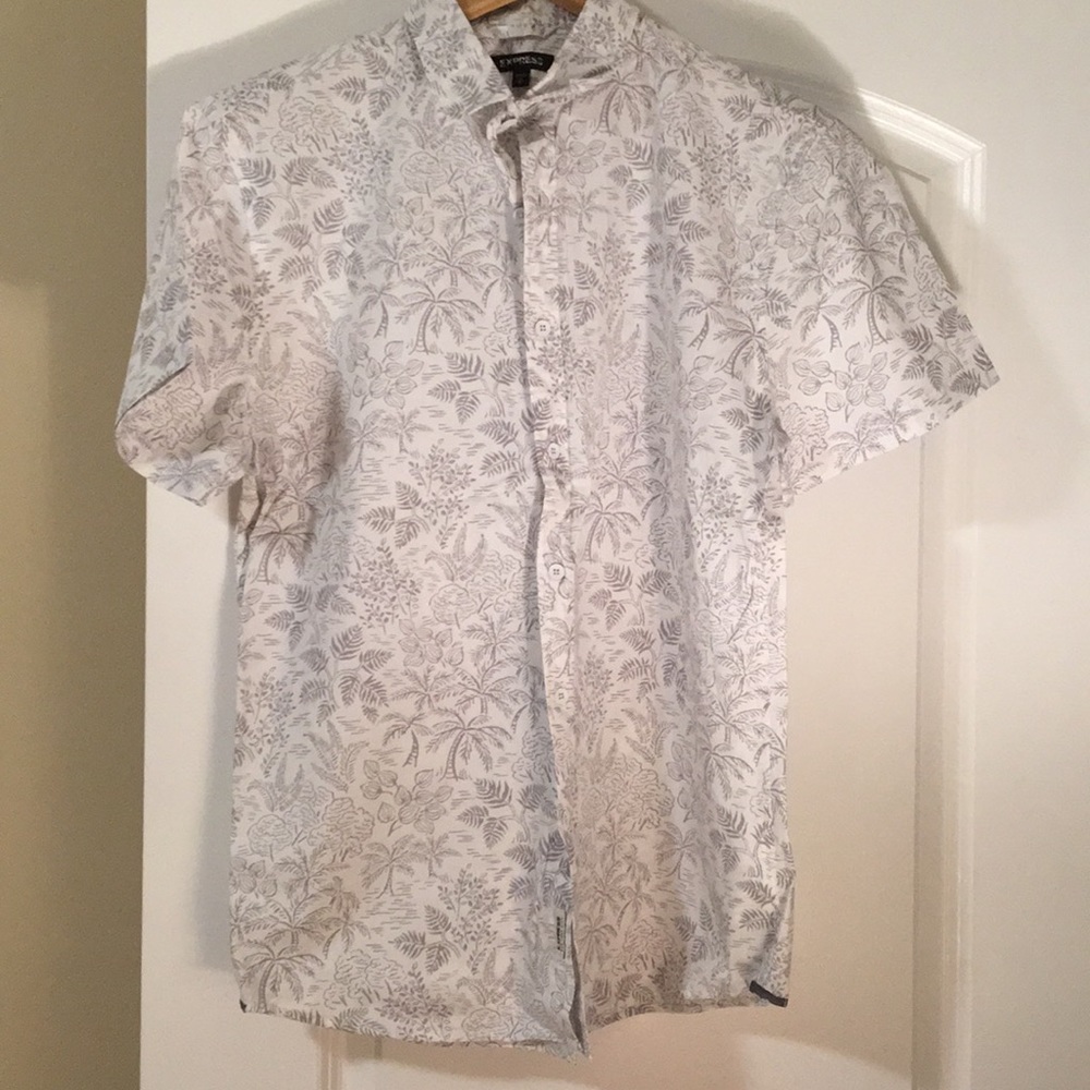 EXPRESS Tropical Print Short Sleeve Shirt